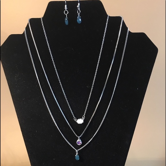 Tri-tier multicolored silver necklace/earring set - Picture 3 of 4